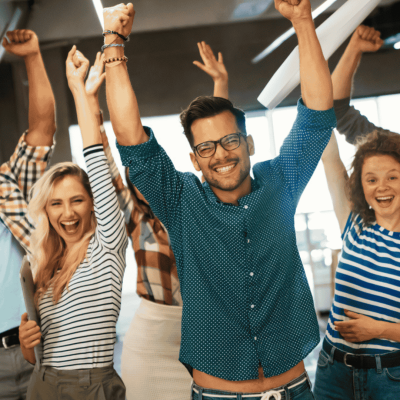 Vom Arbeiten in der Gruppe zur Kraft des Teams: Der Weg zu Spitzenleistungen